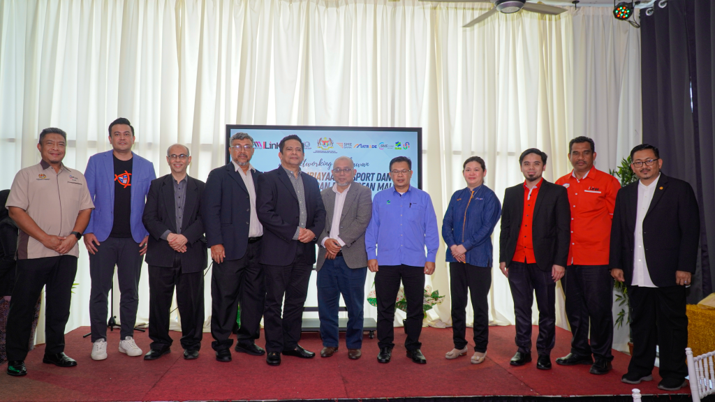 Majlis Pelancaran Ekspo ASEAN Mall dan Taklimat Pelauang Pebiayaan Eksport